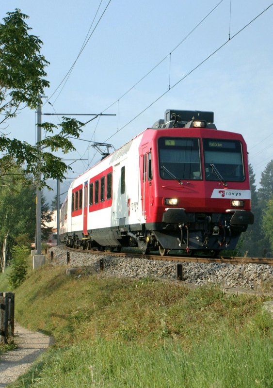 Der Travys DOMINO trifft als R 4209 in Le Pont ein.
(19.08.2009) 