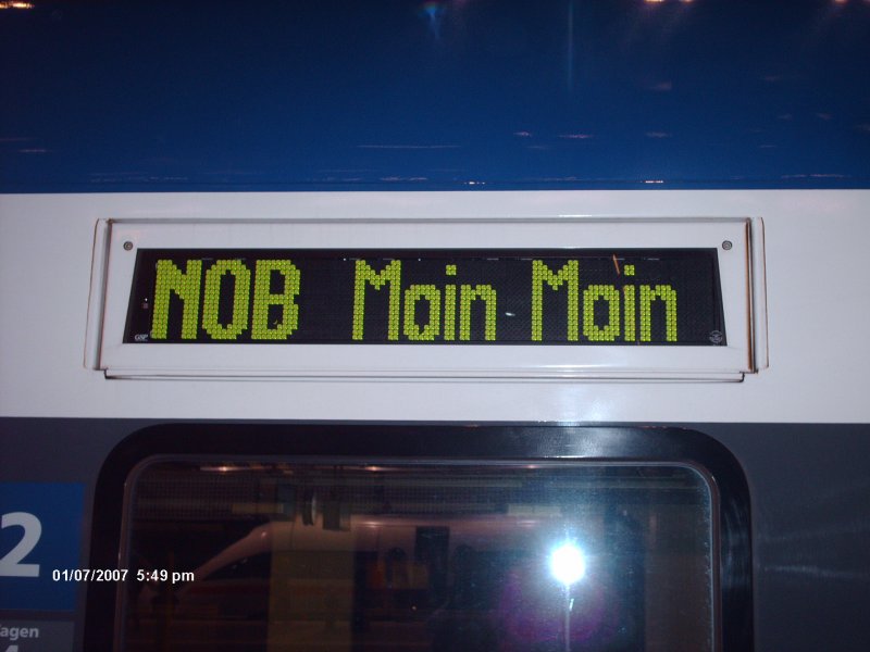 Der Zugzielanzeiger des InterConnex 80004 am 7.Januar.2007 nach Leipzig Hauptbahnhof. Heute aber fhrt dieser InterConnex nach  Moin Moin .