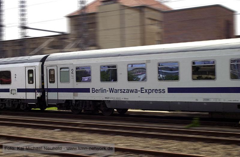 Detail-Ansicht eines Waggons des  Berlin-Warszawa-Express .