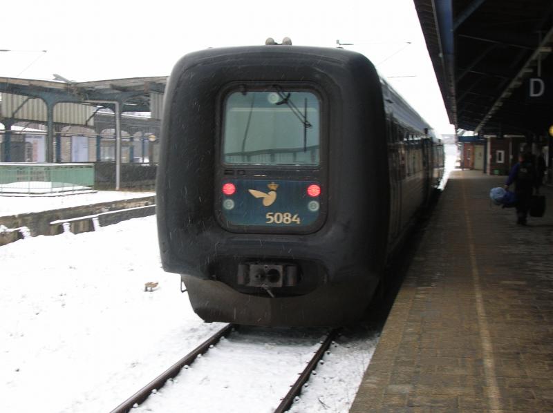 Detailansicht der dnischen Gumminase. Das Logo der DSB finde ich viel hbscher als das der DB AG.