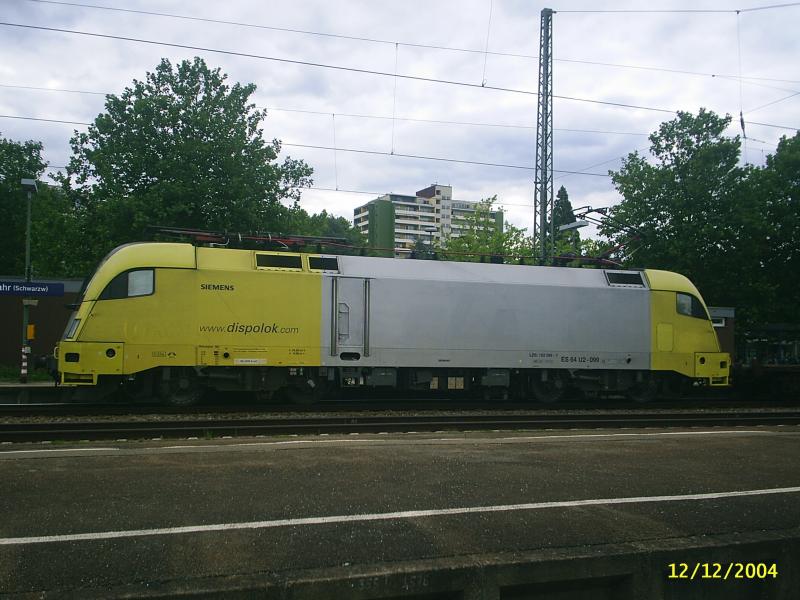DGS 41020 mit ES 64 U2-099 in Lahr (Schwarzwald). 