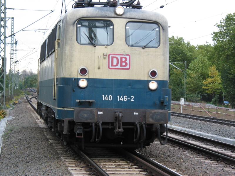 Die 140 146-2 bei Hamburg