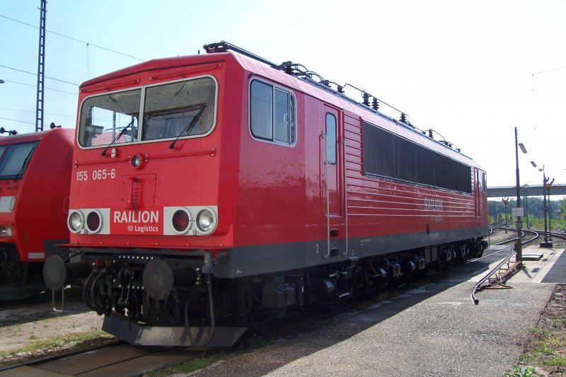 Die 155 065-6 im BW Haltingen beim pause machen.