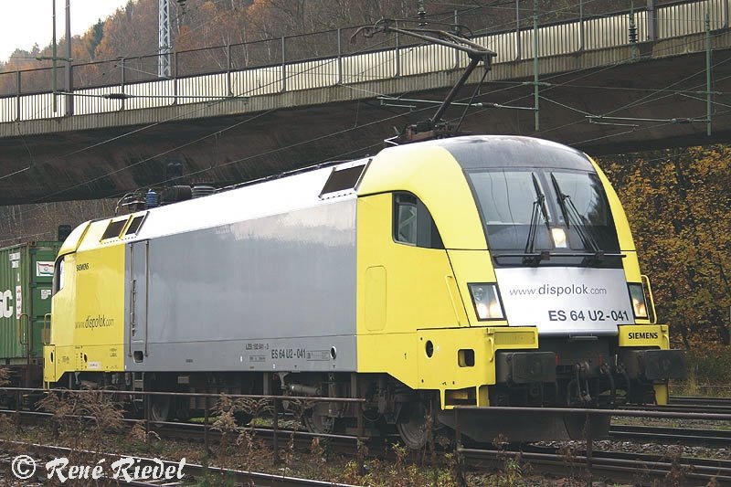 Die 182 er (ES U2-041), abgestellt in Bad Schandau am 21.11.2006.
