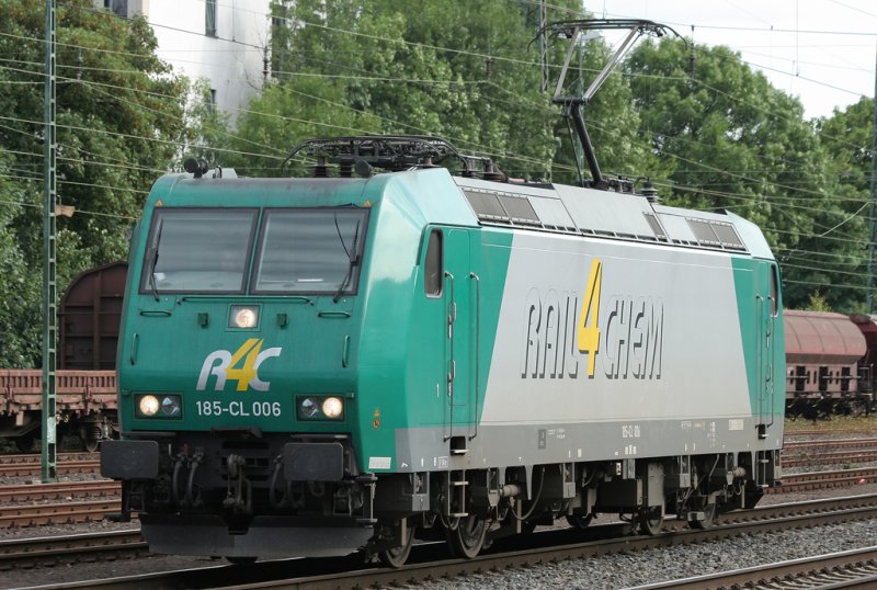 Die 185-CL 006 der Rail4Chem durchfhrt Kkn West solo am 13.07.2009