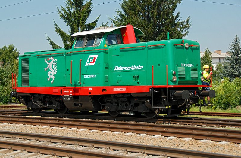 Die 2048 024 der Steiermarkbahn war heute in Korneuburg (N) zu Gast. Die Aufnahme entstand am 01.08.2009.