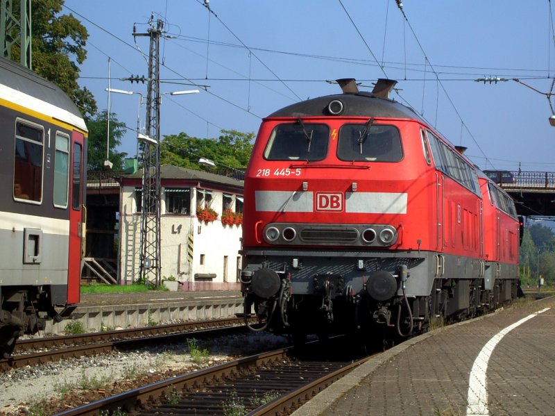 Die 218 445 und eine weitere am 30.08.2008 in Lindau (Bahnbilder Treffen) 
