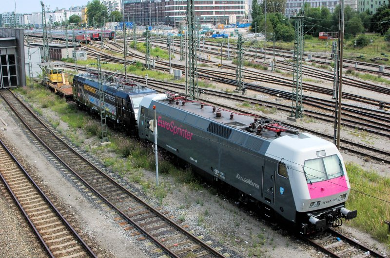 Die `andere´ Seite des Prototyps am 01.08.09 an der Donnersbergebrcke in Mnchen