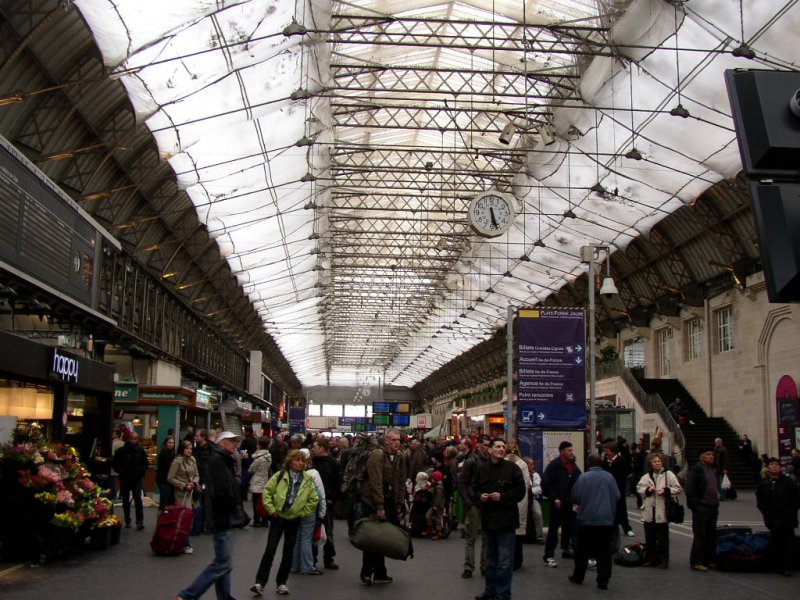Die Bahnhofshalle von Paris Gare de Est am 06.04.08!