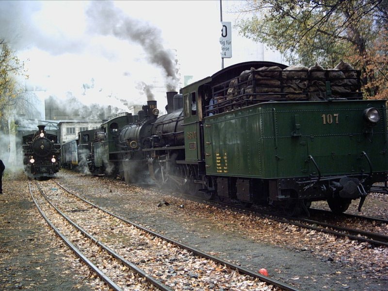 Die beiden  Geburtstagskinder  in Untervaz zum Dampffestival am 29.10.2006