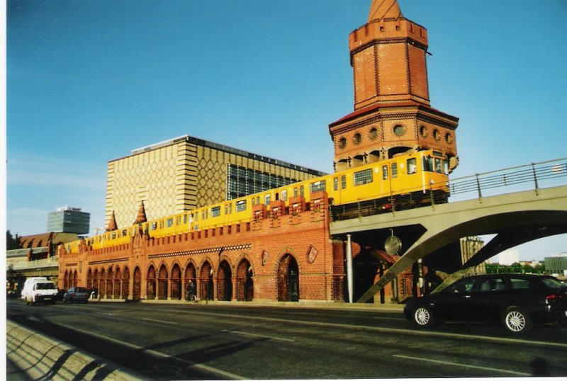 Die Berliner U-Bahn auf der Oberbaum-Brcke, Mrz 07