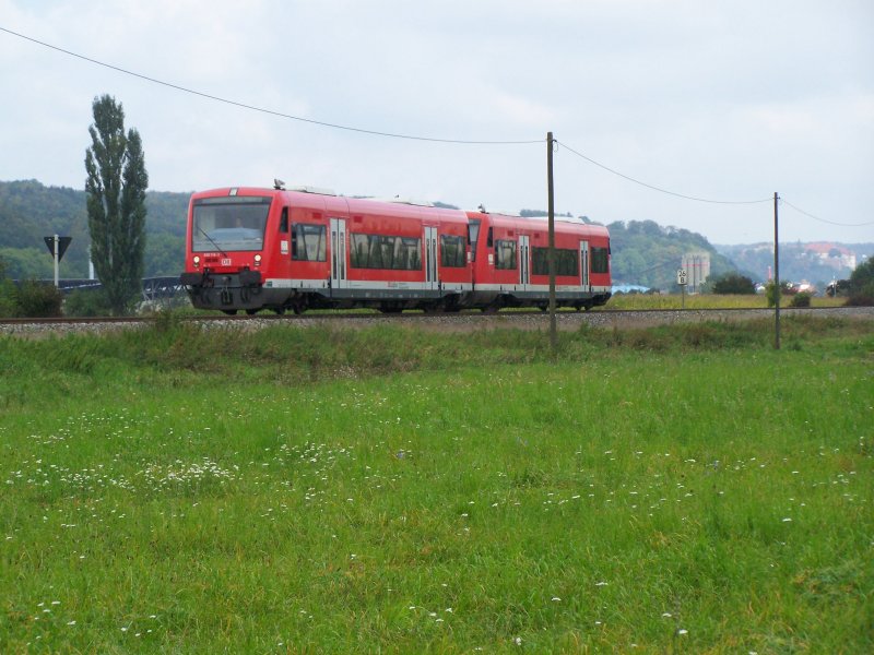 Die Br.650 118-3 fuhr am 15.September 2007 ber die Brenzbahn nach Ulm Hbf. Aufgenommen bei Heidenheim-Mergelstetten.