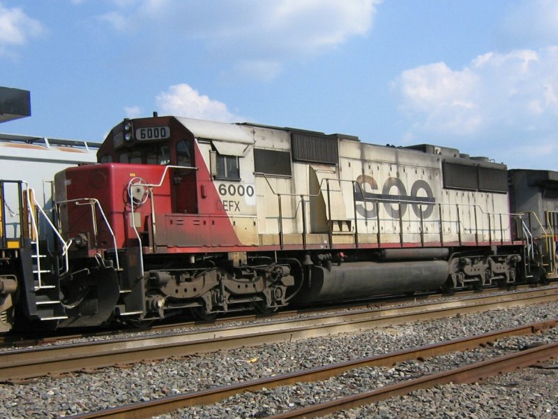 Die CEFX Lok 6000 am 23.9.2007 in Sealy (bei Houston, Texas).