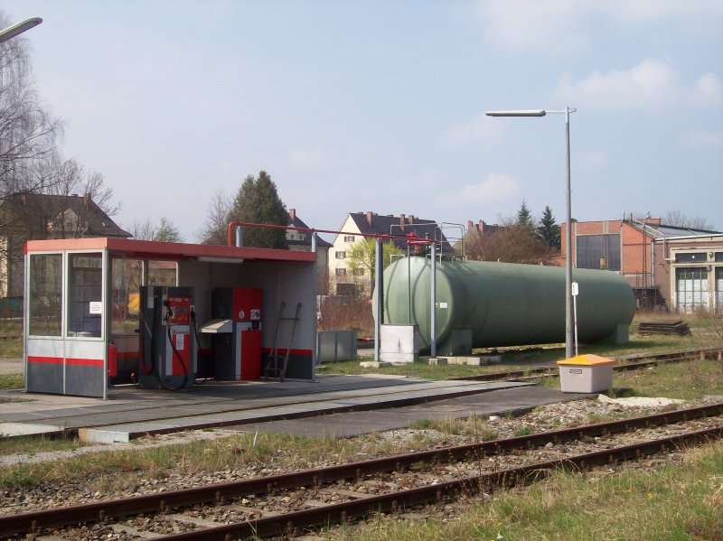 Die Dieseltankstelle am ehemaligem Bw in Rosenheim. Aufgenommen am 08.04.07.
