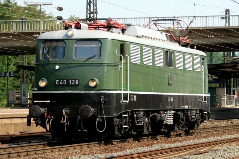 Die E40 128 in Mainz Bischofsheim am 20.08.09