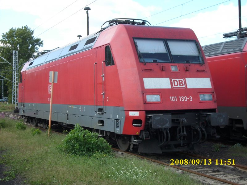 Die ehmalige Metropolitan-Lok 101 130 am 13.09.2008 in der Einsatzstelle Berlin Lichtenberg.