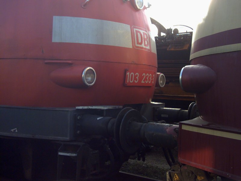 Die einzigste Verkehrsrote 103er im DB Museum Koblenz-Ltzel (103 233)