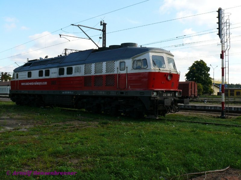 Die EWR = EastWestRailways Lok 232 309 stammt von der DB. EastWestRailways
ist ein Unternehmen an dem DB und PCC-Rail beteiligt sind. Die von der DB an die EWR �bergebenen Loks der Reihe 232 bleiben aber weiter im Besitz der DB. 
27.09.2008  Rzepin (Reppen)