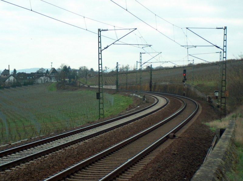 Die KBS 466 zwischen Erbach (Rheingau) und Hattenheim; 15.03.2008