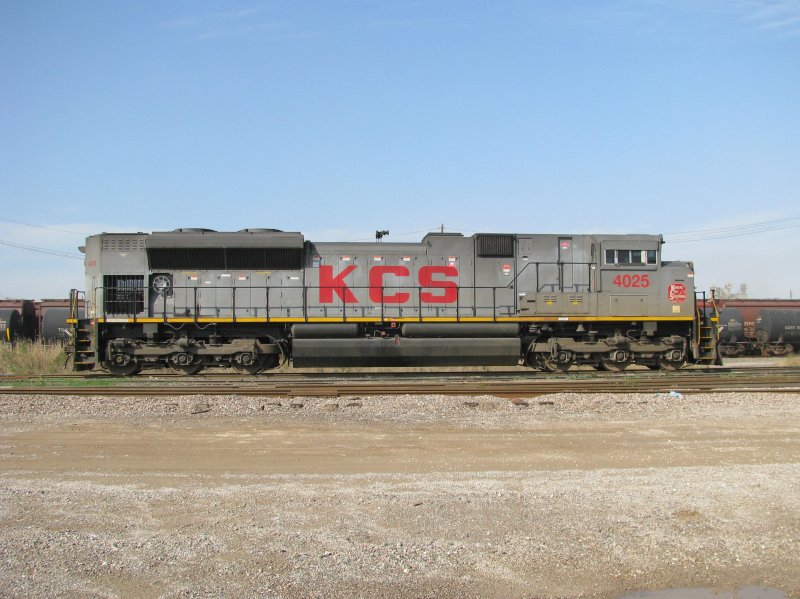 Die KCS Lok 4025 ist am 26.1.2008 in Galveston (Texas) abgestellt.