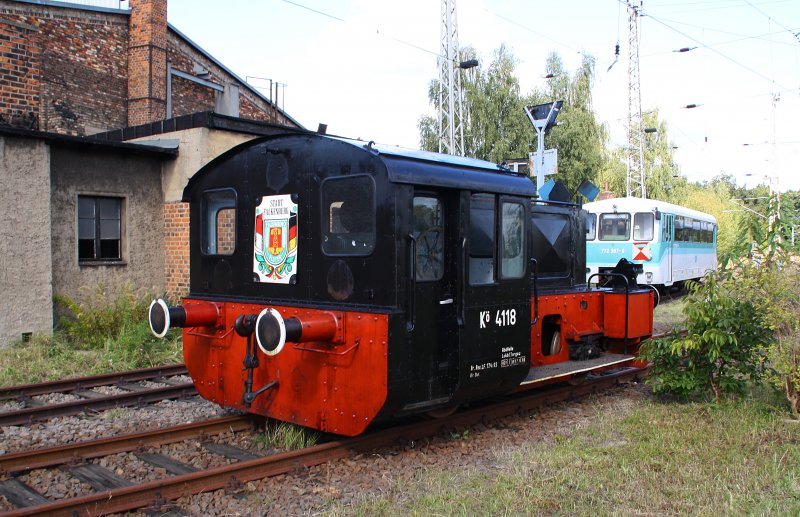 Die K 4118 am 12.09.09 im ehemaligen BW Falkenberg oberer Bahnhof. Die Sammlung ist nur an wenigen Wochenenden im Jahr zugnglich, hier soll aber in naher Zukunft ein Eisenbahnmuseum entstehen. 
