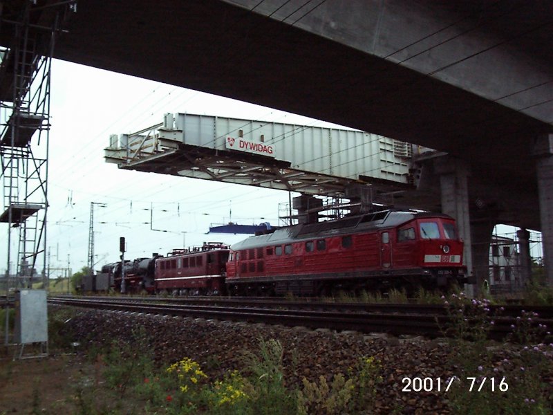 die letzte Fahrt der 03 0090 von Stralsund nach Schwerin hat einer davon noch andere Bilder???

