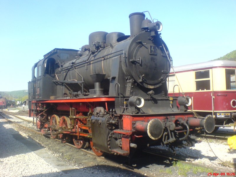 Die Lock 4 der DFS beim aufrsten vor dem Lockschuppen 