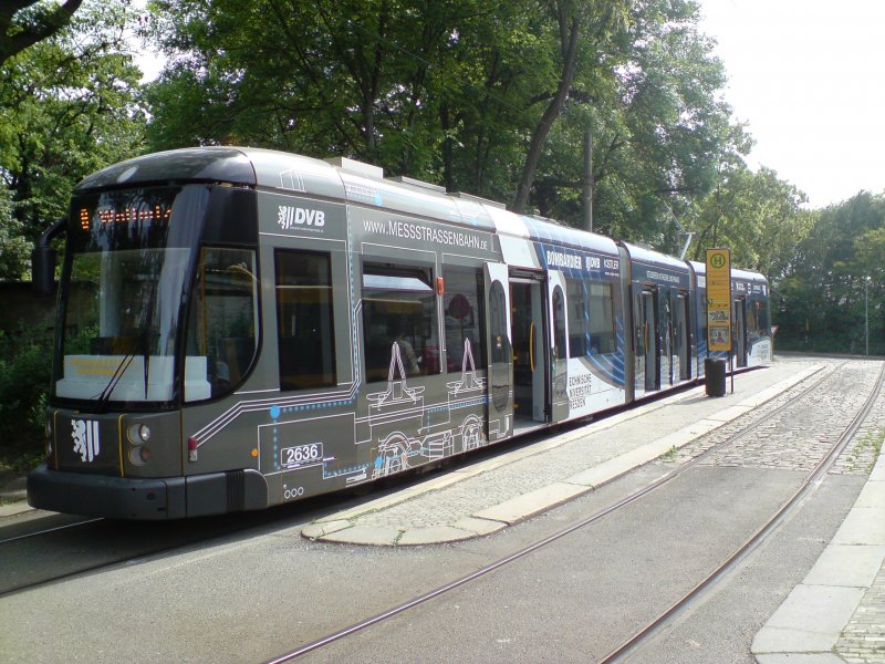 Die Messstraenbahn auf der Linie 6 am Endpunkt Niedersedlitz.
Aufgenommen am 14.05.09