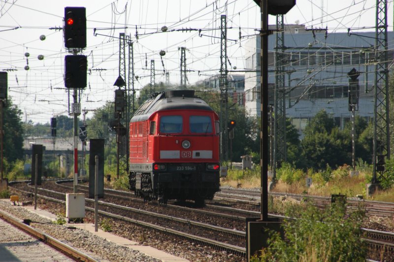 Die Mhldorfer 233 594 am 05.07.08 in Mnchen Heimeranplatz