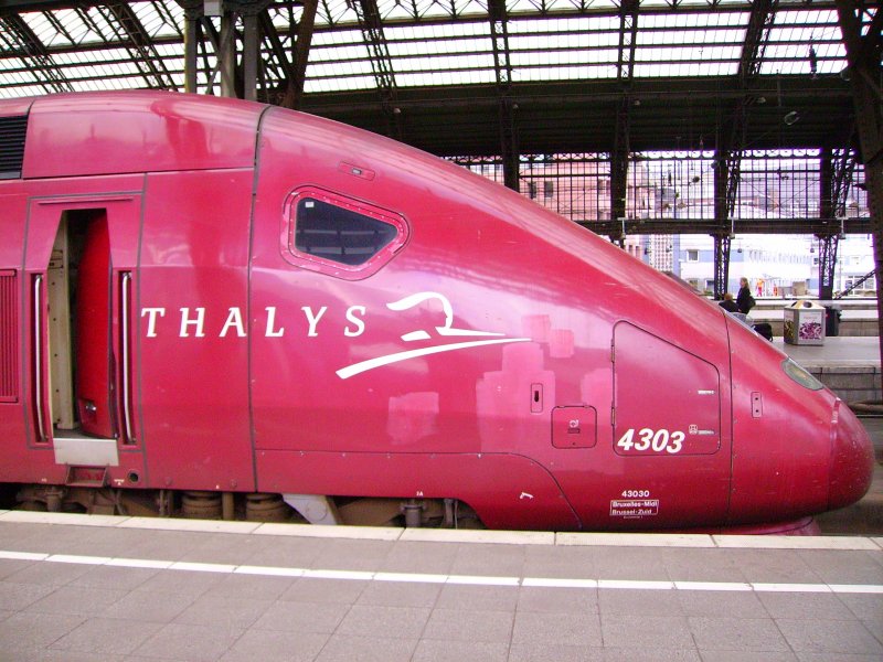 Die Nase des Triebkopfes 4303 in Kln. 02.09.07