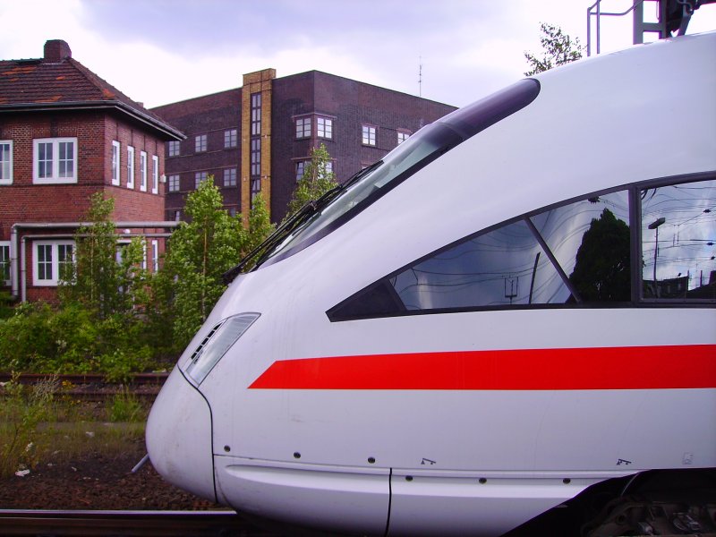 Die Nase eines ICE-T in Hamburg-Altona. 30.06.07