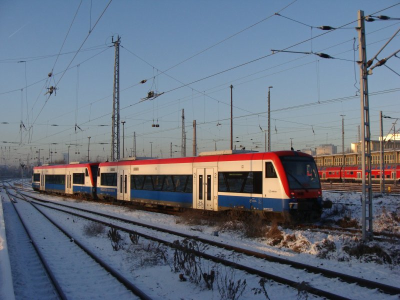 Die PEG Triebwagen 650.03 + 650.04 am 8.1.2009 in Berlin Lichtenberg