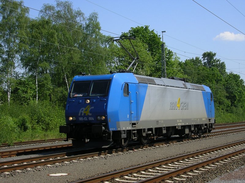 Die R4C , 185 CL 004 LZ in Hamm Pelkum nach Oberhausen.(09.05.2008)