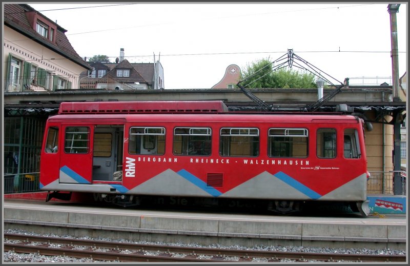 Die RhW wartet in Rheineck auf Gste nach Walzenhausen. (20.07.2007)