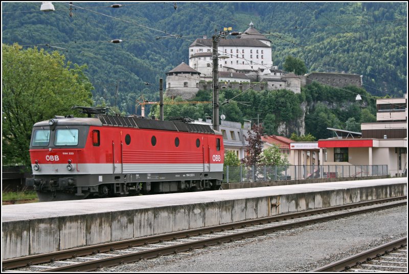 Die schnste Lok im schnsten Bahnhof;-) Die Bludenzer 1144 223 macht Pause in Kufstein.