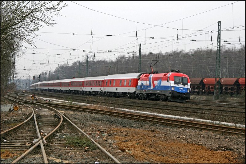 Die Sensation der Woche;-) Ein Hollndischer Stier ist auf dem Weg nach Dortmund.... Die Wien Sdbahnhofer 1116 041 bringt am Morgen des 24.02.2008 den Verspteten CNL 13364 von Wrgl nach Dortmund und wurde auf dem Weg ins Ruhrgebiet oft ins Visier genommen;-)