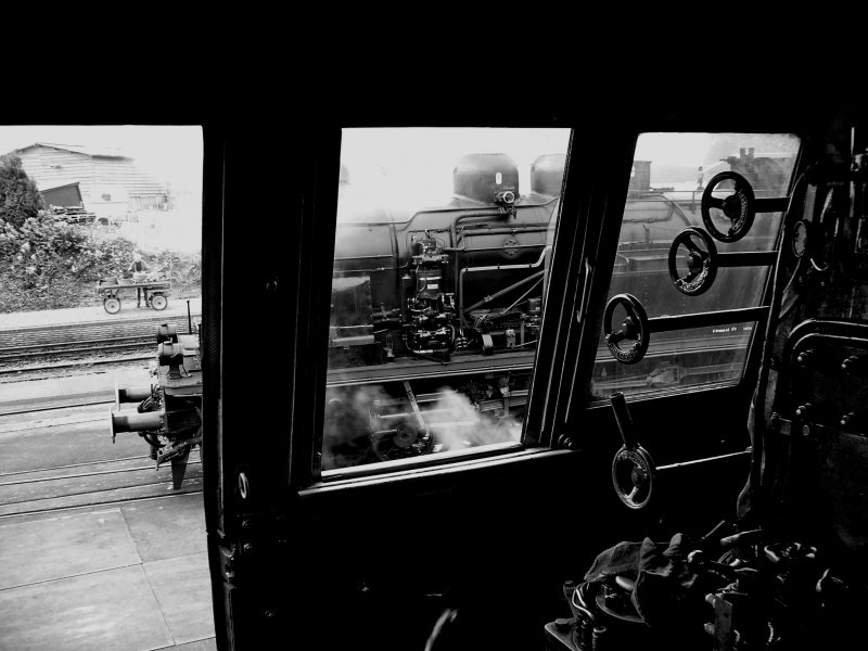 Die Traditionslok 78-468 hier von die Cabine der 23-071 fotografiert am 14. 10. 2006 fr das 75 jahriges Jubileum der NVBS im Beekbergen bei der VSM