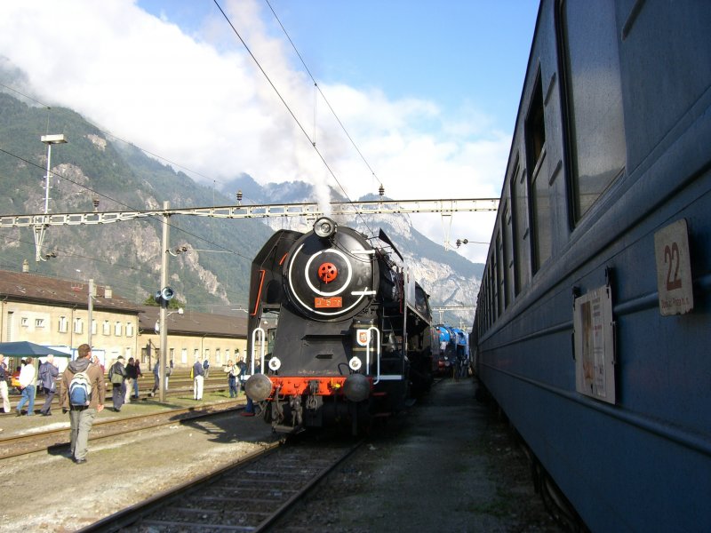 Die tschechische 475 179 reiste zum 125 jhrigen Gotthard Jubilum nach Erstfled an. (08.09.2007)