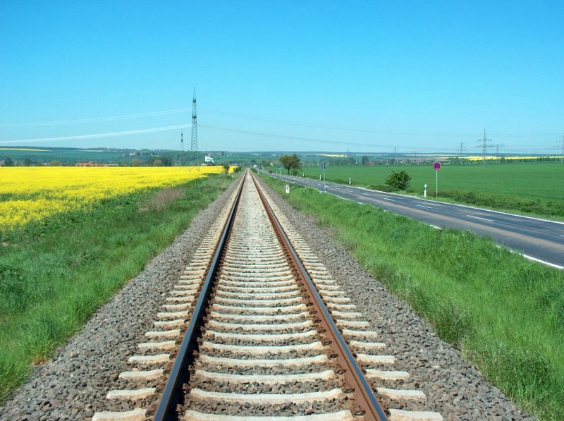 Die Unstrutbahn zwischen Karsdorf und Vitzenburg; 10.05.2008