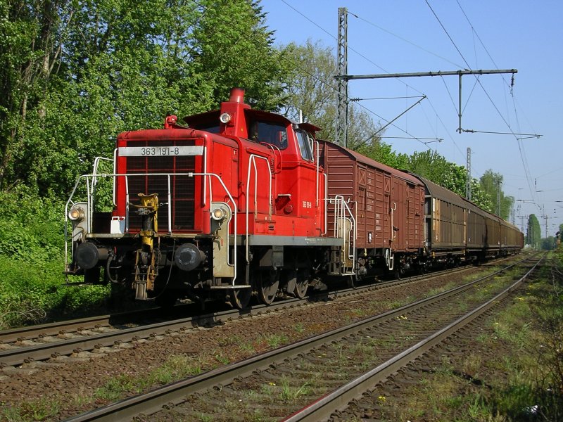Die V60 ,363 191-8 mit kurzen GZ .(07.05.2008)