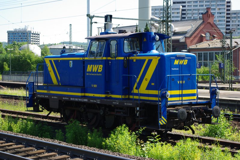 Die V661 (360 749-6) der MWB abgestellt im Bahnhof Gttingen. 13.06.2009.