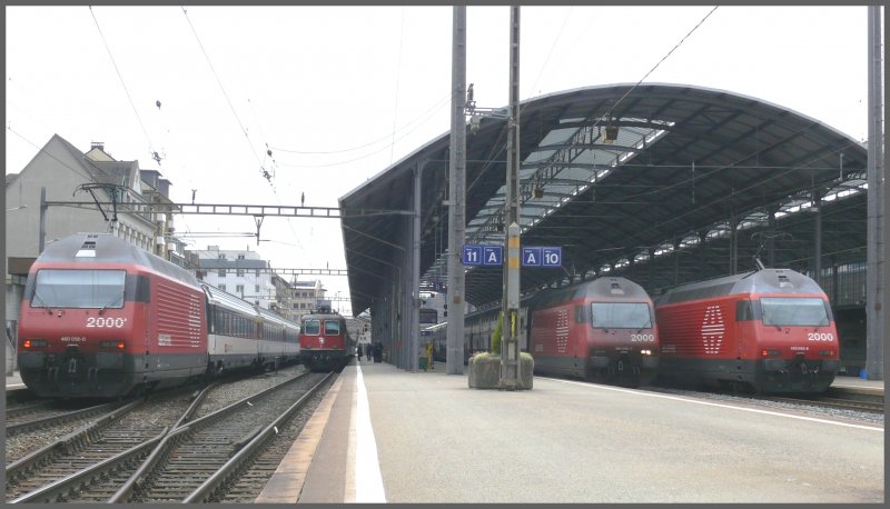 Die Zge folgen sich in Olten beinahe im Minutenabstand. Hier trifft sich eine Re 4/4 II mit den Re 460 092-0, 029-2 und 093-8. (18.03.2008)