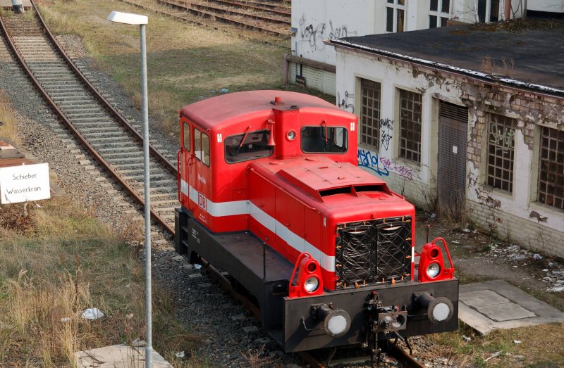 Dies ist die Werklok vom Bw Leipzig S�d. Welche BR ist das? Fotografiert von einer Br�cke direkt am Bahnhof Leipzig-Ost.