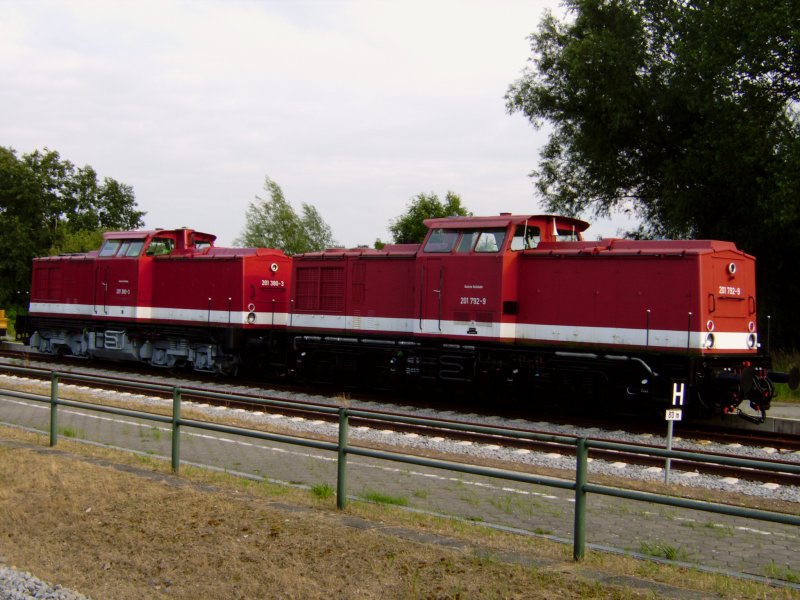 Diese zwei Sch�nheiten sind im Bahnhof Zinnowitz auf Usedom zu bewundern