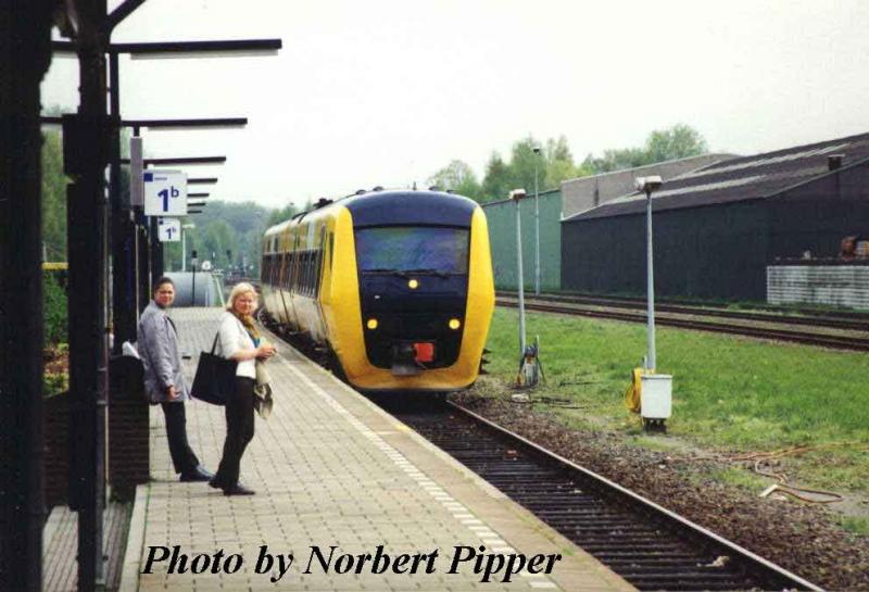 Diesel-Triebzug DM 90 in Winterswijk  27 April 2000

