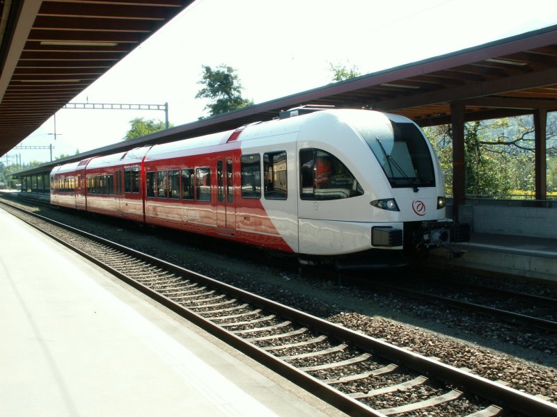 Dieselelektrischer Stadler GTW 2/8 f�r ARRIVA Niederland.Hier bei Testfahrten in der Schweiz.Landquart 12.09.06