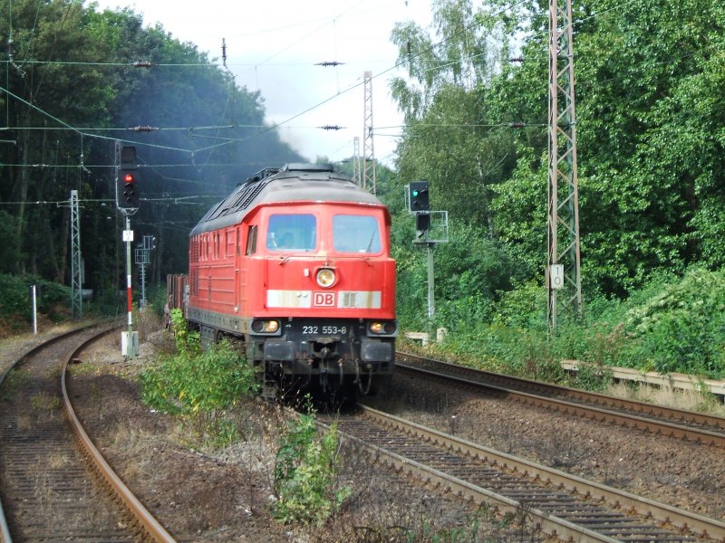 Diesellok 232 553-8 mit gemischten GZ bei der Beschleunigung
kurz vor Bochum-Hamme.(04.09.2007)