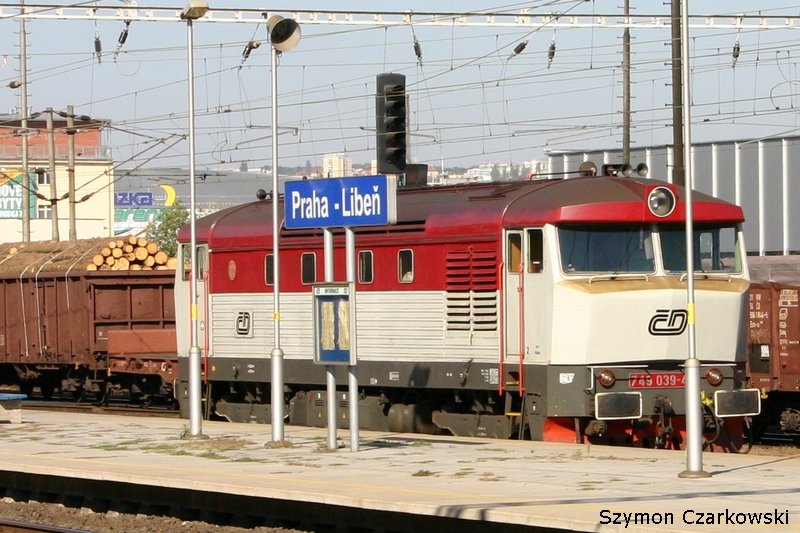 Diesellok 749 039-4 in Praha Liben am 23.09.2006