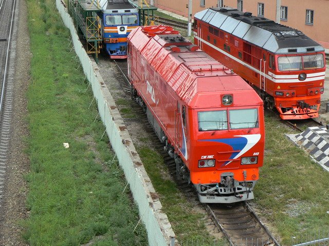 Diesellok TEP70BS-045 im Lokomotivdepot Saratows, 20.07.2007