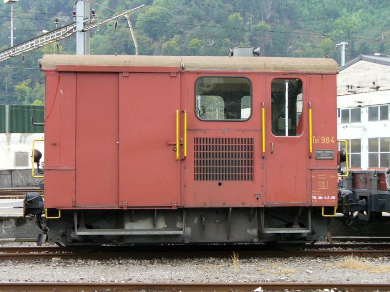 Diesellok Tm 2/2 984 Abgestellt im Bahnhofsareal von Stansstad am 08.09.2006